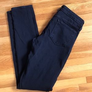 black low rise skinny denim